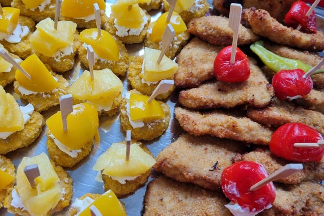 Käse- und Antipasti-Variationen